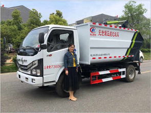 衡水專用垃圾車采用朝柴發動機，提升污泥運輸效率