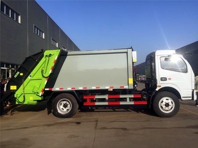 專業(yè)環(huán)衛(wèi)與運(yùn)輸解決方案 送車(chē)上門(mén)服務(wù)——福龍馬6方環(huán)衛(wèi)壓縮車(chē)與油罐車(chē)詳解